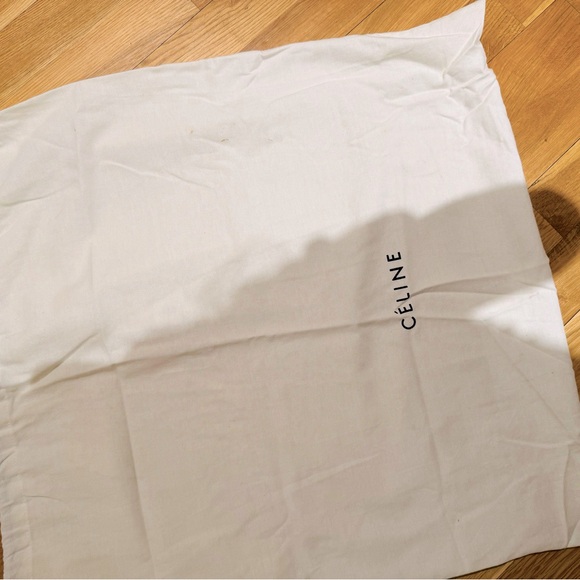 CELINE MICRO LUGGAGE HANDBAG IN DRUMMED CALFSKIN, BLACK WITH DUST BAG SHOWN - Picture 9 of 9